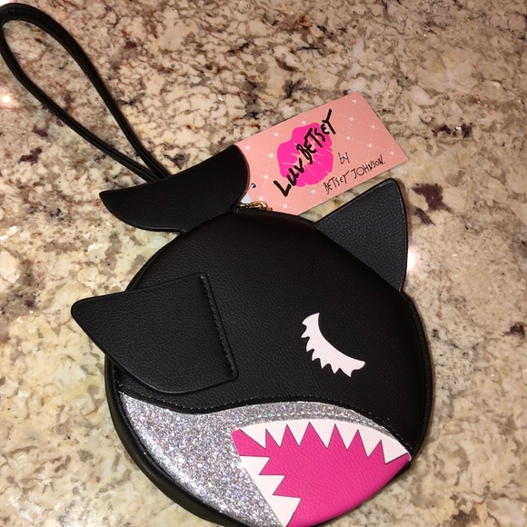 Betsey Johnson Handbags - NWT Betsy Johnson coin wristlet